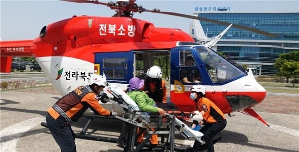 전라북도 소방본부가 25일부터 9월 말까지 폭염 대응 하절기 구급활동을 강화한다. 사진제공= 전북소방본부.