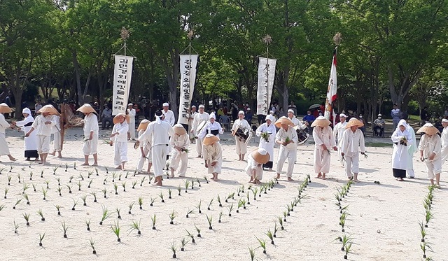 2020 전북민속예술축제 대상 '김만경외애밋들노래'