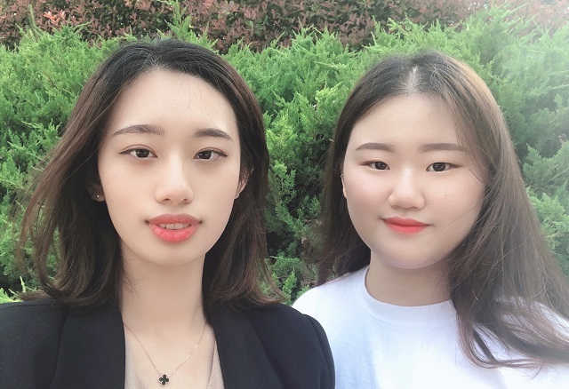 (왼쪽부터) 소희·김현지 작가.