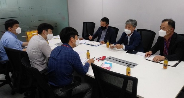 27일 전라북도와 대한전문건설협회 전라북도회가 지역업체 하도급 참여 확대를 통한 건설경기 활성화를 위해 서울 롯데건설 본사를 방문했다.