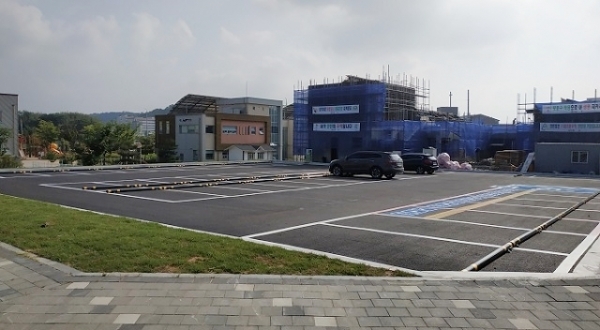 고창읍 월곡 뉴타운 제2공영주차장.