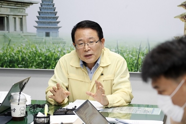 16일 정헌율 익산시장이 시청 기자실에서 간담회를 갖고 익산에 국립감염병연구소를 신속히 유치하는데 행정력을 집중하겠다고 밝혔다.