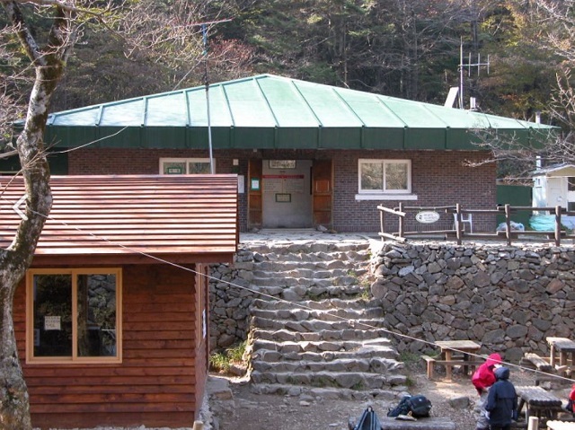 남원 지리산 뱀사골대피소