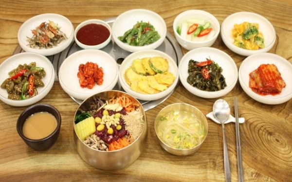 전주비빔밥 한상. 사진제공=전주대