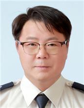 이정훈 소방위.