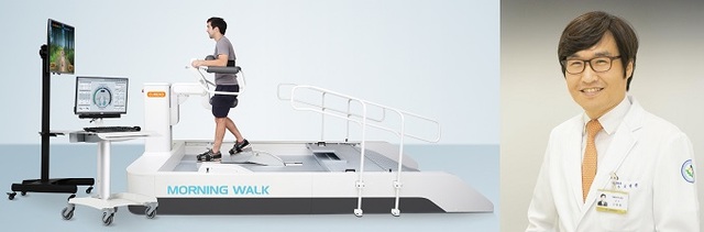 보행재활로봇 모닝워크와 고명환 교수.
