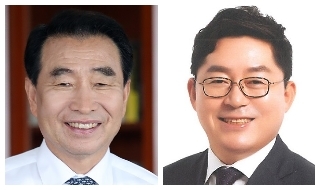 이강래 위원장(왼쪽)과 박희승 전 위원장