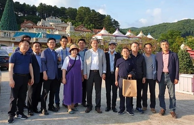 지난 1일 유진섭 정읍시장과 정책부서장및 실무자들이 경기도 포천 허브아일랜드를 방문했다.