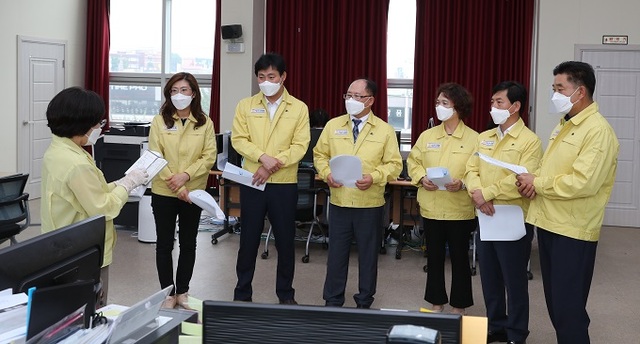 지난 3일 익산시의회 후반기 의장단이 첫 의정활동으로 익산시보건소를 방문했다.