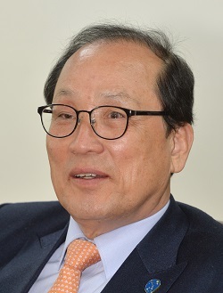 장영달 우석대학교 명예총장