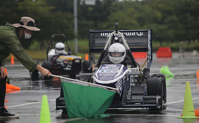 지난 7일부터 9일까지 새만금군산자동차경주장에서 열린 ‘2020 대학생 자작자동차대회’가 막을 내렸다.