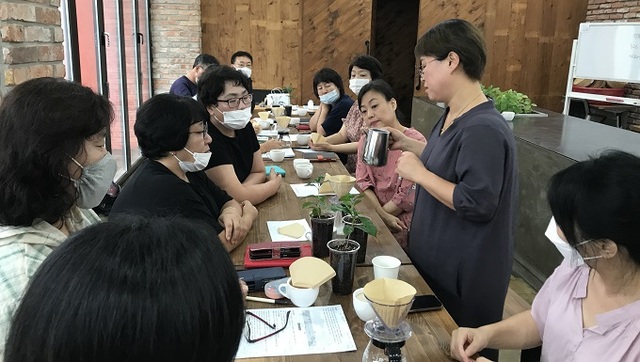 푸드 스타일리스트(Food stylist) 양성과정 모습.