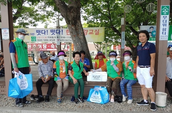 야외 무더위쉼터