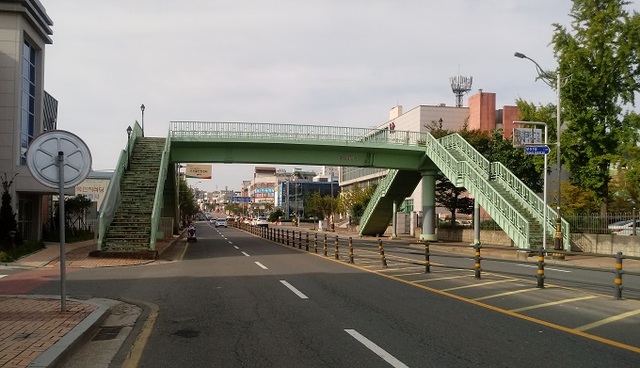 군산 나운육교.