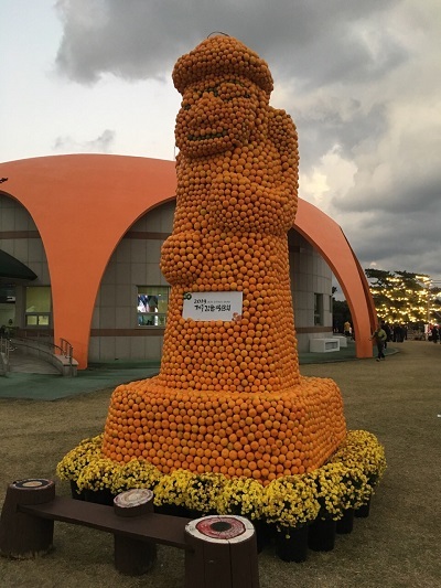 2019 제주감귤박람회 당시 감귤하르방 조형물.