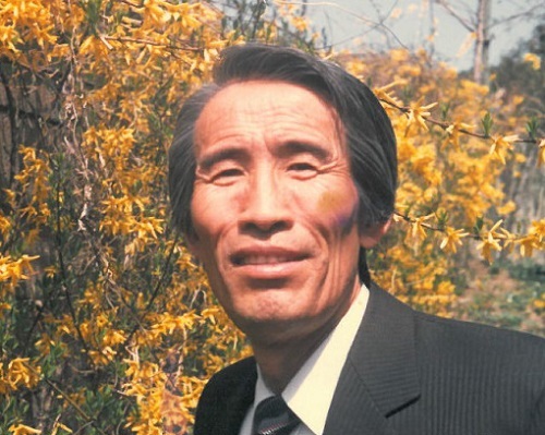 정열(鄭烈) 시인.