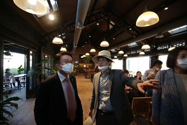 고창 상하농원을 찾은 양충모 새만금개발청장