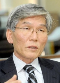 ▲ 윤충원 전북대학교 명예교수