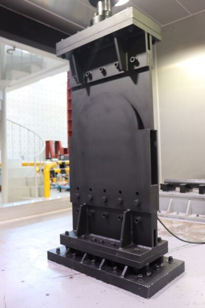 맥 인터내셔널 고감쇠제진댐퍼