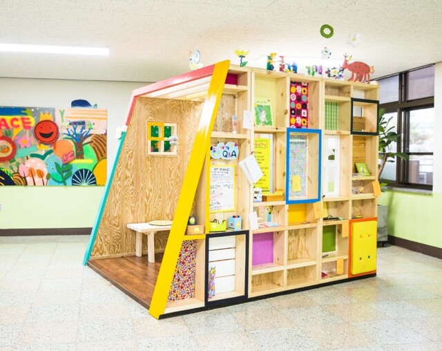 미술가: 박은주 / 명제: 둥글게 가게 2호점 / 규격: 가변설치 / 제작년도: 2020