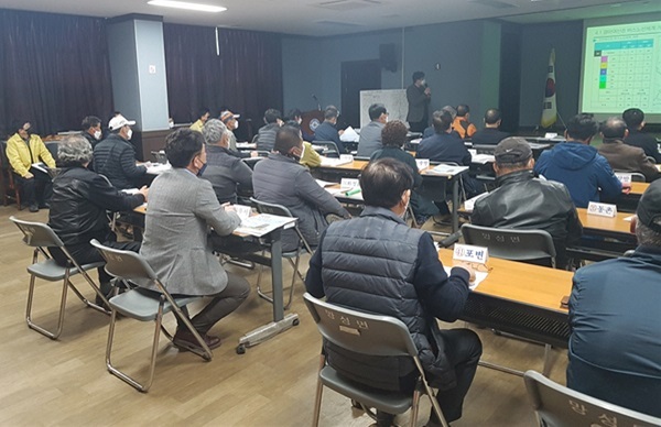 익산시 시내버스 지간선제 노선 개편 주민설명회. /사진제공=익산시 제공