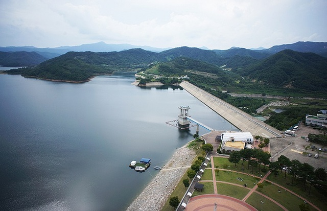 진안 용담댐.