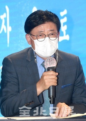 강인석 전북일보 논설위원