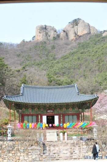 30일 부안군 개암사 우금바위 일원이 국가지정문화재 명승지로 지정이 확정됐다. /오세림 기자