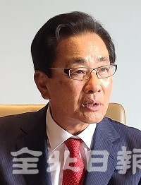 정균환 전 민주당 원내대표