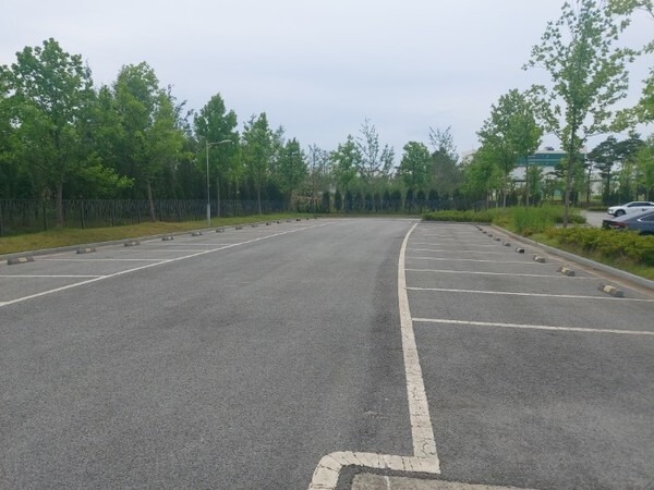 얌체 주차 속 외면받는 주차장