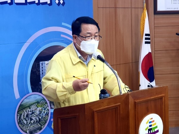 정헌율 시장(민선7기 3주년 기자회견)