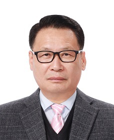 김정길 영호남수필문학협회 전북회장