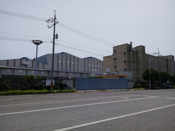 굳게 닫혀있는 현대중공업 군산조선소