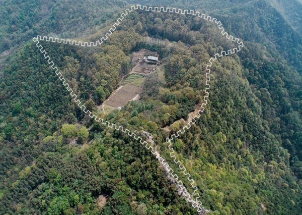 후백제 산성이자 피난성으로 추정되는 전주 동고산성 항공사진