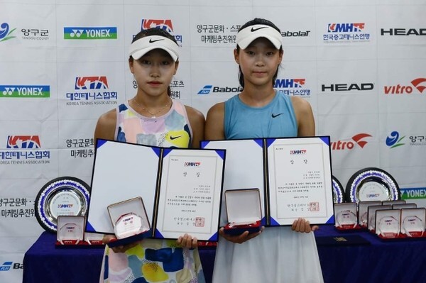 (왼쪽부터)이수빈 · 이현이 선수