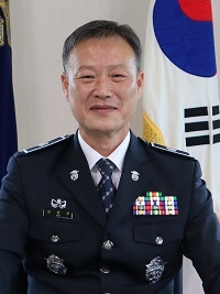 김남주 전주교도소장