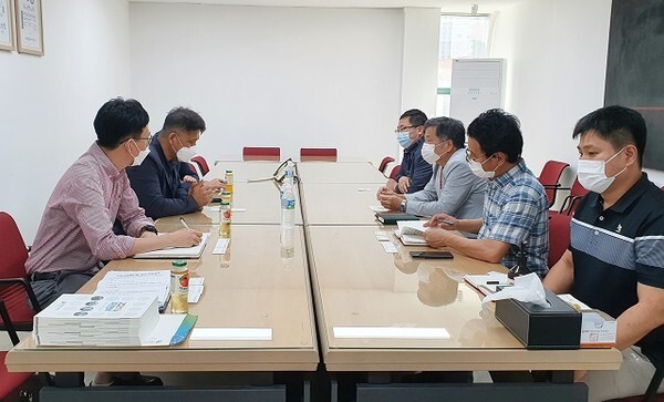 남광건설본사를 방문한 모습