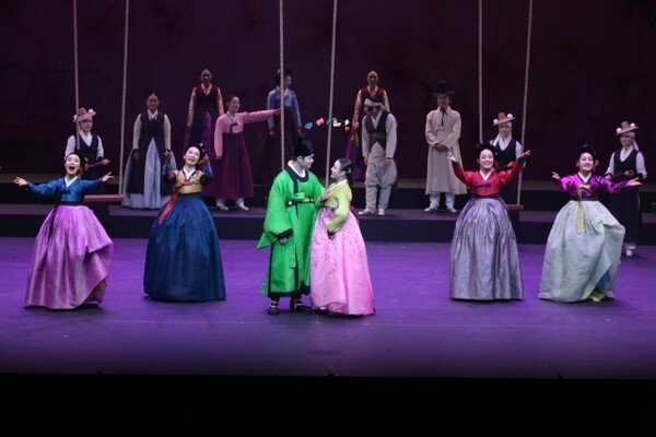 국립민속국악원 춘향전