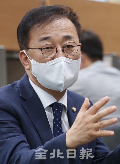 김윤덕 의원 /사진 = 조현욱 기자