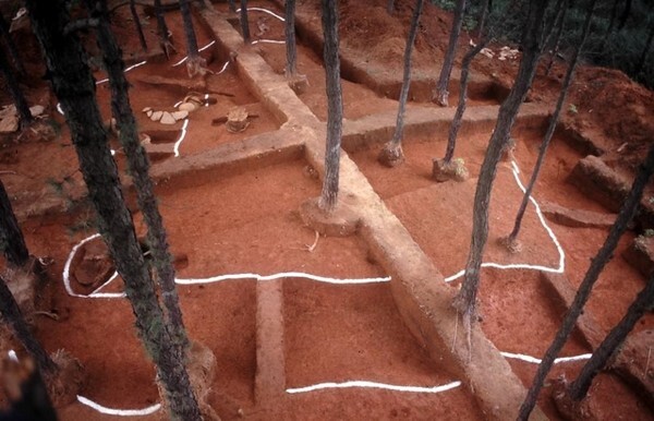 율촌리 2호분 발굴전경