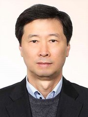 이대근 우석대 교수