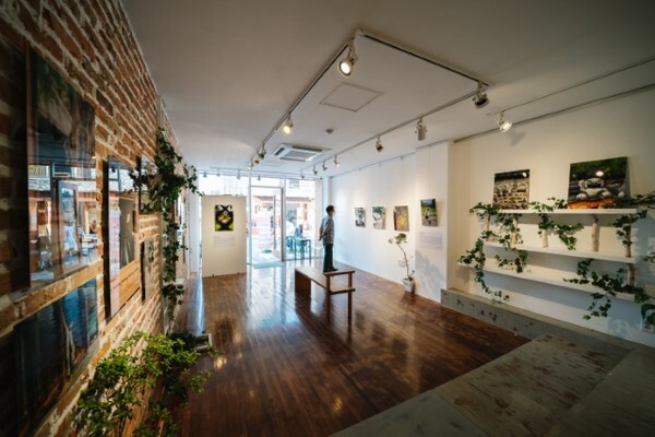 향교의 맛 내부.