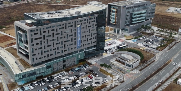 전북혁신도시에 위치한 국민연금공단 전경. /사진 = 전북일보DB