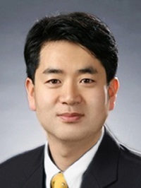 최재덕 원광대 교수