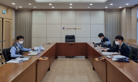 익산국토청은 지난 24일 호남권 관내 43개 기초지자체를 대상으로 건설사고 예방 및 감축을 위한 비대면 교육을 실시했다.