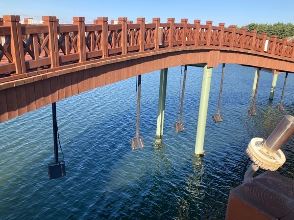 3년 넘도록 가동한번 못하고 녹슬어 방치된 수중 3D미디어시스템