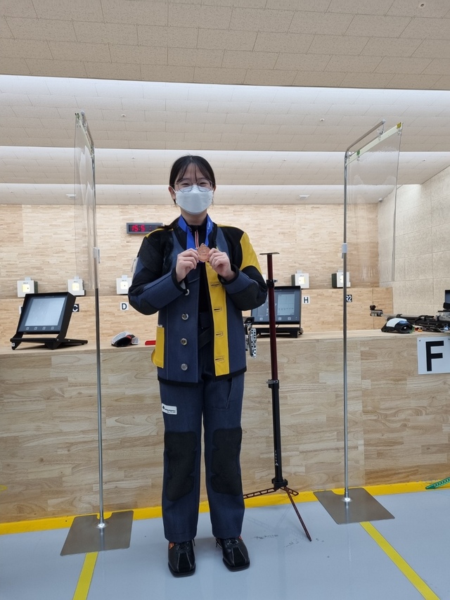 포즈를 취하고 있는 김효빈 선수 사진=김효빈 선수 제공