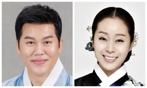 소리꾼 남상일(왼쪽), 소리꾼 박애리