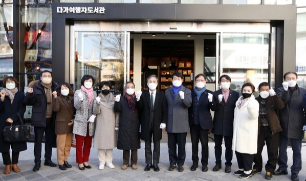 20일 전라감영 인근에 위치한 다가여행자도서관이 개관했다. /사진제공=전주시