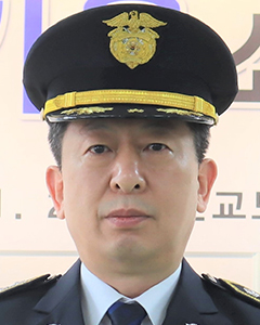 유기용 군산교도소장